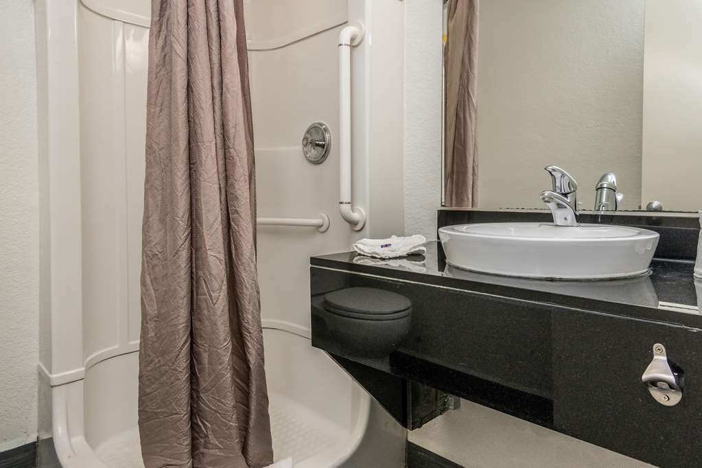 Motel 6 Fort Worth North Haltom City Room photo